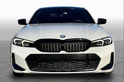 Mineral White Metallic 2023 BMW 330 330i