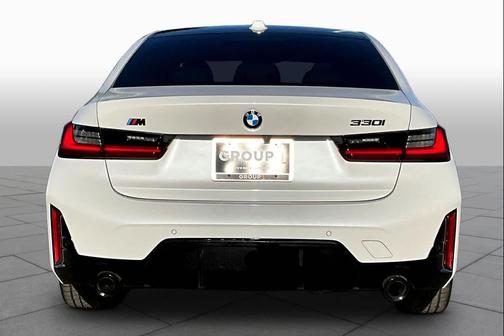 Mineral White Metallic 2023 BMW 330 330i