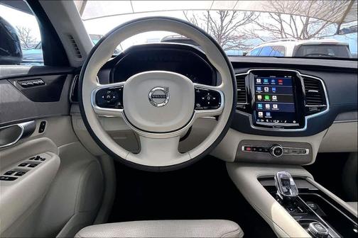 2023 Volvo XC90 B6 Ultimate 7-Seater