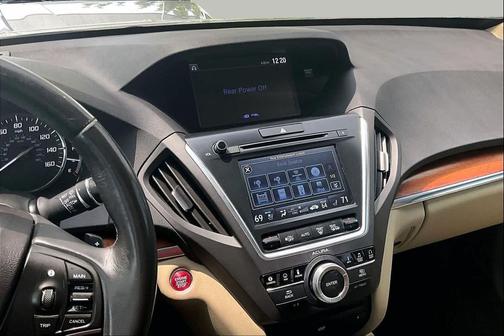 White Diamond Pearl 2017 Acura MDX 3.5L w/Advance & Entertainment Pkgs