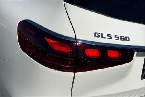 2024 Mercedes-Benz GLS 580 4MATIC
