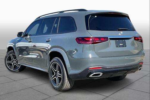 2026 Mercedes-Benz GLS 450 4MATIC