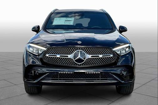 2026 Mercedes-Benz GLC 300 Base