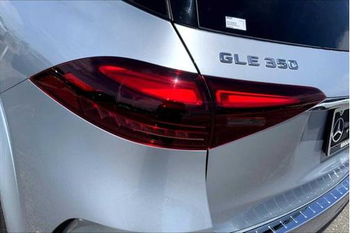 2025 Mercedes-Benz GLE 350 Base