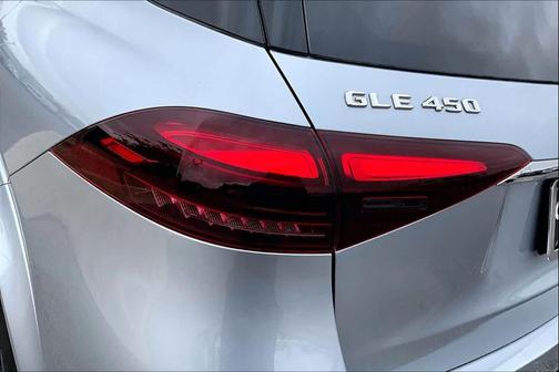 Cirrus Silver Metallic 2026 Mercedes-Benz GLE 450 4MATIC