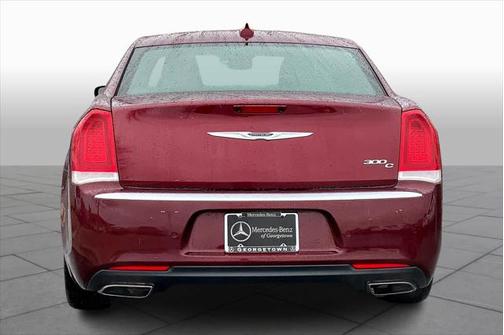 2019 Chrysler 300 C