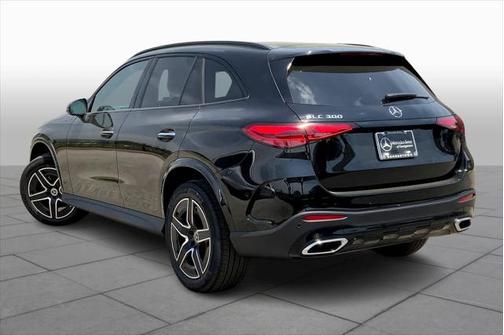 2025 Mercedes-Benz GLC 300 Base