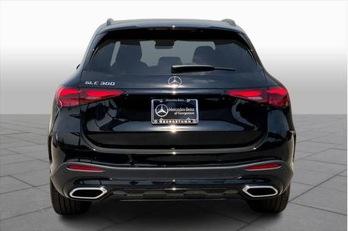 2025 Mercedes-Benz GLC 300 Base