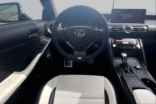 Infrared 2022 Lexus IS 350 Base