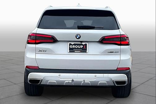Mineral White Metallic 2020 BMW X5 xDrive40i