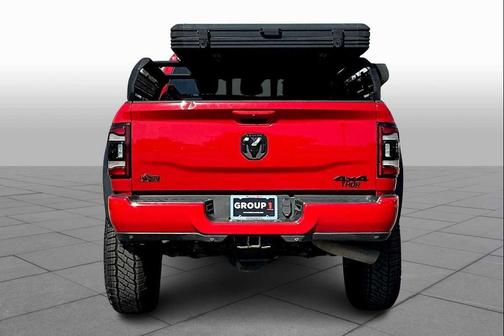 2020 RAM 2500 Laramie Crew Cab 4X4 6'4' Box