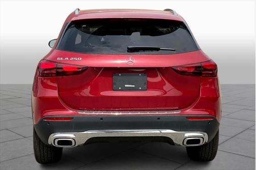 2025 Mercedes-Benz GLA 250 4MATIC