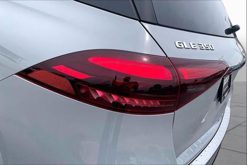 MANUFAKTUR Alpine Grey 2026 Mercedes-Benz GLE 350 4MATIC