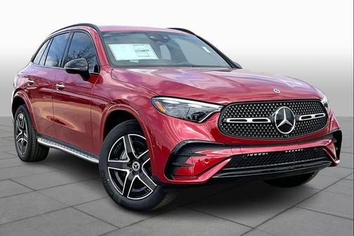 MANUFAKTUR Patagonia Red Metallic 2026 Mercedes-Benz GLC 300 Base