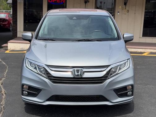 Lunar Silver Metallic 2019 Honda Odyssey EX-L