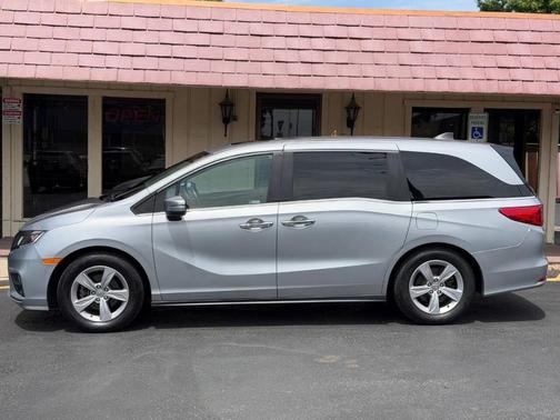 Lunar Silver Metallic 2019 Honda Odyssey EX-L