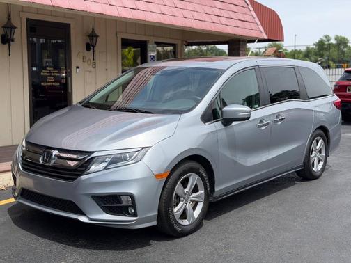 Lunar Silver Metallic 2019 Honda Odyssey EX-L