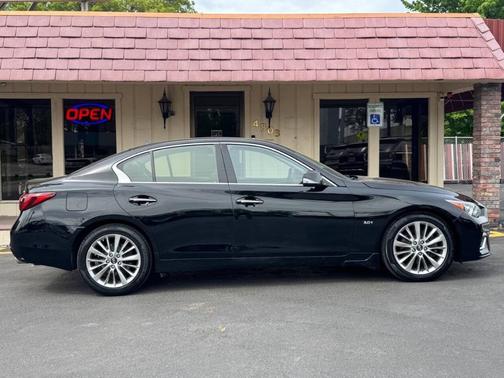 Black Obsidian 2019 INFINITI Q50 3.0t LUXE