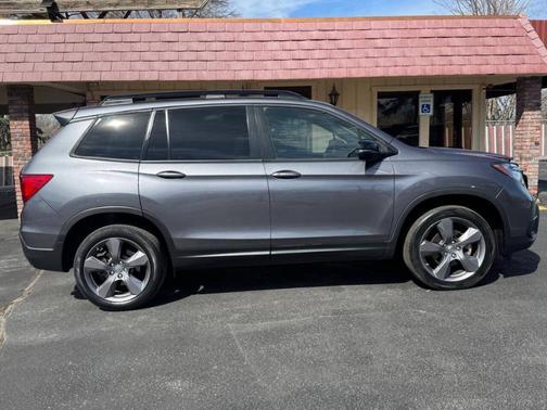 Modern Steel Metallic 2020 Honda Passport Touring