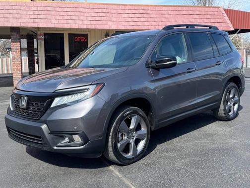 Modern Steel Metallic 2020 Honda Passport Touring
