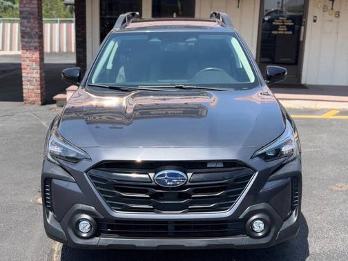 Magnetite Gray Metallic 2024 Subaru Outback Onyx Edition XT