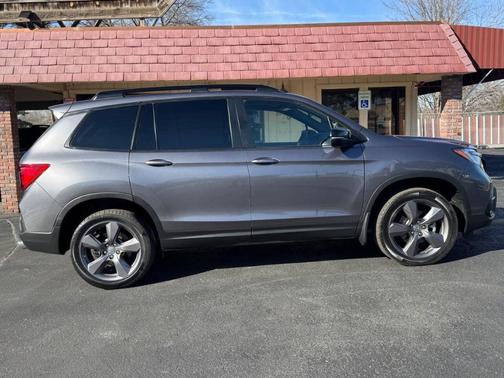 Modern Steel Metallic 2021 Honda Passport Touring