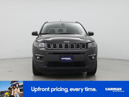 Gray 2019 Jeep Compass Latitude