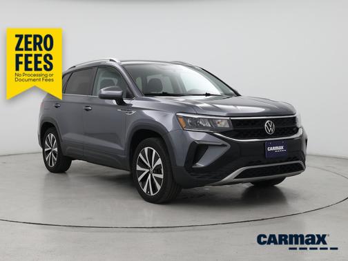 Gray 2022 Volkswagen Taos SE