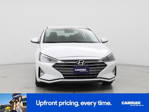 White 2020 Hyundai ELANTRA SE