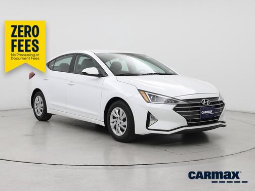 White 2020 Hyundai ELANTRA SE