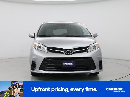 2020 Toyota Sienna LE