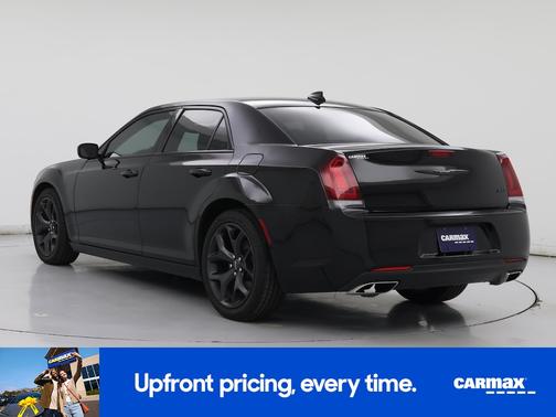 2023 Chrysler 300 Touring