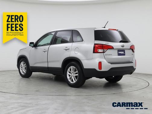 Gray 2015 Kia Sorento LX