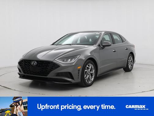 2022 Hyundai SONATA SEL