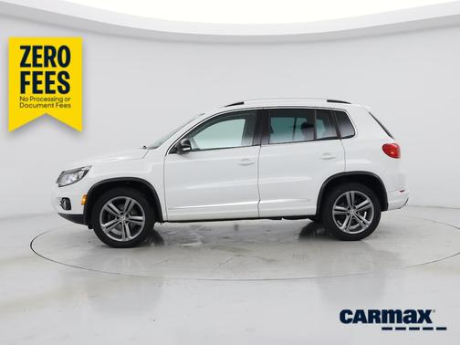 White 2017 Volkswagen Tiguan Sport