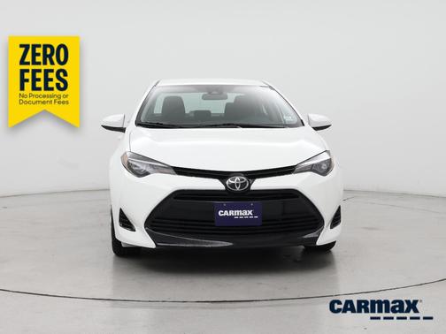 White 2018 Toyota Corolla LE