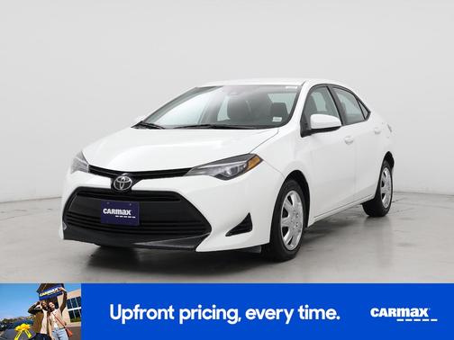 White 2018 Toyota Corolla LE