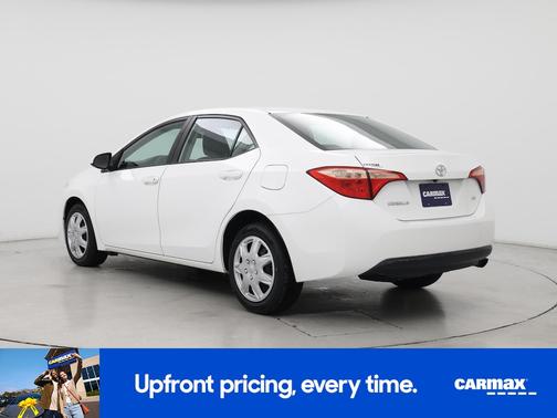 White 2018 Toyota Corolla LE
