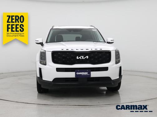 White 2022 Kia Telluride EX