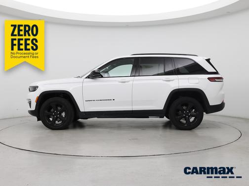 White 2025 Jeep Grand Cherokee Limited