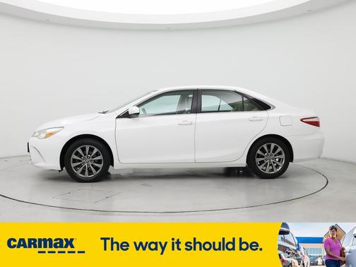 2016 Toyota Camry XLE