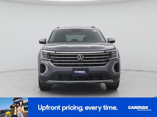 Gray 2024 Volkswagen Atlas SE w/Tech
