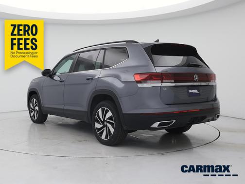 Gray 2024 Volkswagen Atlas SE w/Tech