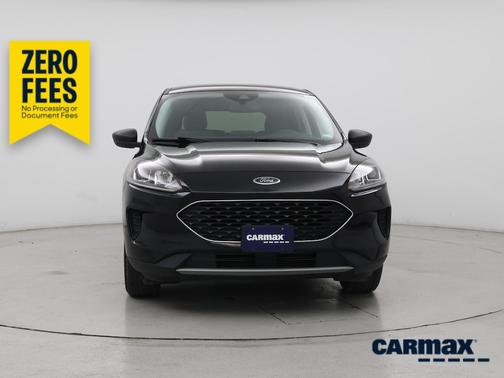 Black 2022 Ford Escape SE