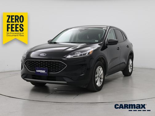 Black 2022 Ford Escape SE