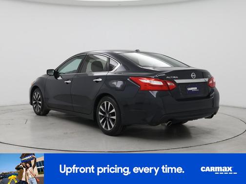 2016 Nissan Altima SV