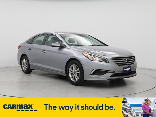 2017 Hyundai SONATA SE