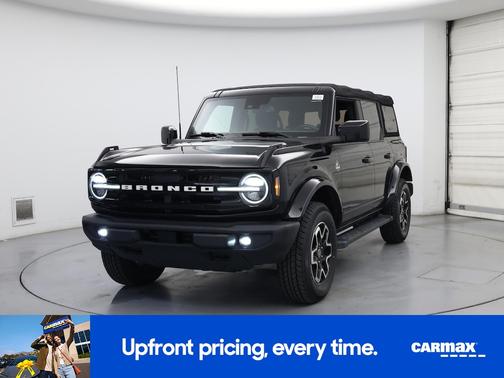 Black 2022 Ford Bronco Outer Banks