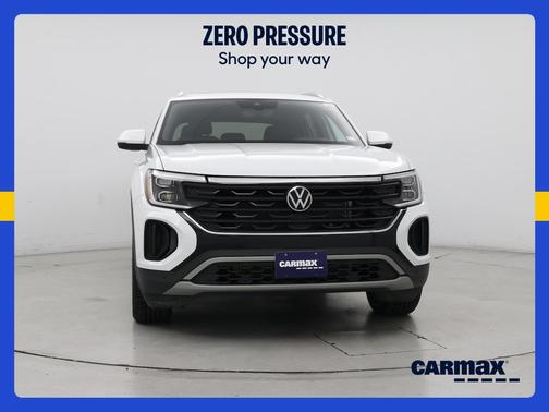 White 2025 Volkswagen Atlas Cross Sport SE