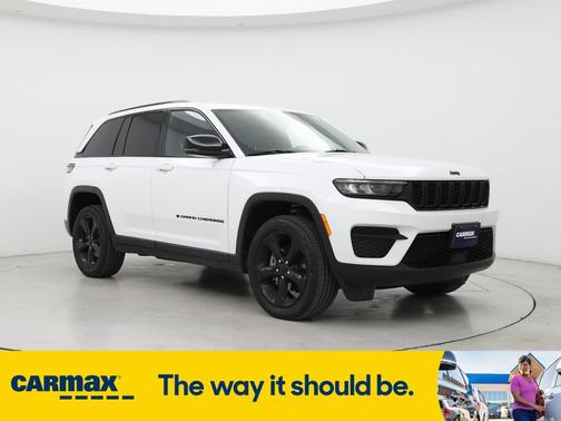 2022 Jeep Grand Cherokee Altitude